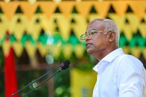 މަޝްރޫއުތަކާ އެކު ރަށްތަކަށް އިންގިލާބެއް އަންނާނެ: ރައީސް