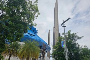 މާލޭގައި ހަރުކުރި މަގުބައްތިތަކުގެ ސްޕީކަރުން ތަކުބީރު އިއްވަނީ
