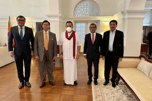 ނަޝީދު ލަންކާގެ ބޮޑު ވަޒީރާ ބައްދަލު ކުރައްވައިފި