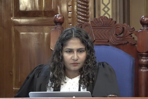 ޖޭއެސްސީގެ އަޑުއެހުންތައް ހުޅުވާލަން އަޒްމިރާލްދާ އެދިއްޖެ