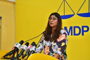 ކަންކަމަށް ސިހުމުގެ ބަދަލުގައި މި ކުޅެނީ ހަކުޅި ކުރިއަށް: މާރިޔާ 