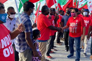 ފުނަދޫ މޮނިޓަރިންގައި އޮއްވާ ރައީސް ޔާމީން ވަޑައިގެންފި