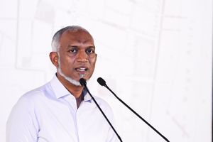 "އަމާޒަކީ ހަލުވި ސްޕީޑެެއްގައި ސަރުކާރުގެ ކަންތައް ގެންދިއުން"