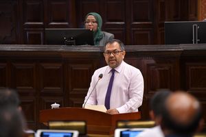 ދައުރު ނިމެންވާއިރަށް 10 ބިލިއަން ޑޮލަރުގެ އިގުތިސޯދަކާ ދިމާލަށް