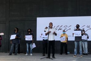 ރެސްޓޯރަންޓް ވެރިން: ވިޔަފާރިތައް ފުނޑެނީ، ހައްލު ހޯދައިދީ