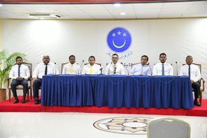 "އިގުތިސާދު ހީނަރުވުމުގެ ޒިންމާ ނަގަންޖެހޭނީ މި ސަރުކާރުން"