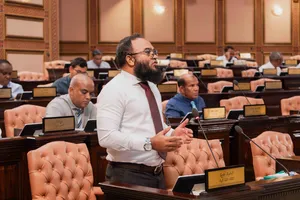 "ސްކޫލް ނިންމައި މިލިޓަރީ ޓްރެއިނިން ނަހަދަންޏާ ވަޒީފާ ނުދޭންވީ"