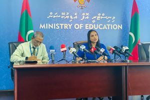 ތައުލީމީ ކަންކަން ސިޔާސީ ނުކުރަން އެދިއްޖެ