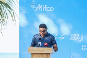 މިފްކޯއިން އަލަށް ގެނައި ބޯޓަށް މަސް ކިރަން ފަށައިފި