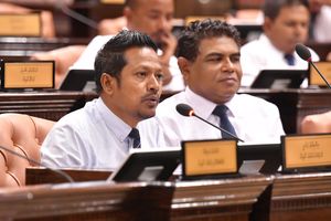 ބަޖެޓާ ދެކޮޅުވުމުން ތިން ފިޔަވަޅު، ދެން އޮތީ ފަހު ދެ ފިޔަވަޅު