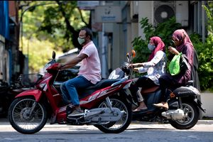 ޖޫރިމަނާ 5000 ވުރެ އިތުރުވެއްޖެ ނަމަ ލައިސަންސް ހިފަހައްޓަނީ