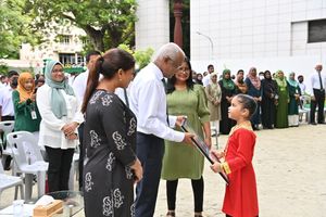 ދިރިއުޅުމަށް ތައްޔާރުވުމަށް އަމަލީ ދެ މަސައްކަތް ދަސްކުރަން ޖެހޭ