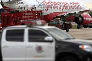 Airlines grapple with rise in turbulent passengers
