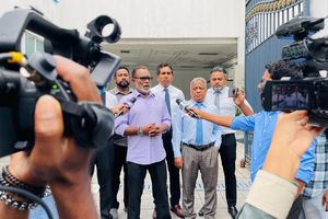 ފަނޑިޔާރަކު ޗުއްޓީގައި ހުންނެވުމުން ޔާމީންގެ އަޑުއެހުން ނުބޭއްވޭ