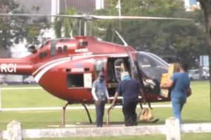 މެލޭޝިއާގައި ކާތަކެތީގެ އޯޑަރެއް ޑެލިވާ ކުރަން ހެލިކޮޕްޓަރު ބޭނުން ކުރި މައްސަލައެއް