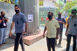ވޯޓުނުލުމަކީ ހައްލެއް ނޫން، ޒިންމާ އަދާކުރޭ: ނަޝީދު 