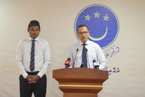 ފްލެޓް ފިނިޝިންގައި އޮޅުވާލާ ގްރޫޕްތަކާއި މެންބަރުންނާ ގުޅުން އޮންނަ ކަމަށް ތުހުމަތުކޮށްފި