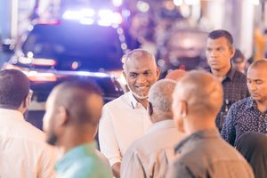 ރައީސް އެދުނީ އިތުބާރަށް، ނޫނީ މާލެ މީހުން މަގުމަތިވެދާނެ ކަމަށް!