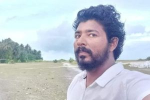 ހުލާސާކޮށް އިއްޔެ: މުދިމު ގަޔަށް ވަޅި ހެރި މީހާ ބަންދަށް