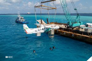 ކުޑަގިރި ފަޅަށް އެއާ މޯލްޑިވްސްގެ ދެ މަތިންދާ ބޯޓު ފައްތައިފި