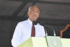 ސިފައިން ކުރާ މަސައްކަތް ގުޅެނީ ސަރަހައްދީ ހަމަޖެހުމާ: ރައީސް