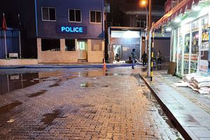 މަގުތަކުގައި ބޮޑުވި ފެން ހިންދައި މާލެ އާންމު ހާލަތަށް ގެނެސްފި