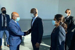 ރައީސަށް އެމެރިކާއިން މަރުހަބާ ދެންނެވީ ޝާހިދު