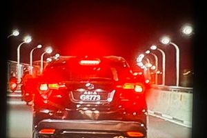 ހުޅުމާލެ ހޮސްޕިޓަލުގެ ވެހިކަލެއް ކާރެއްގައި ޖެއްސިކަމުގެ ތުހުމަތު