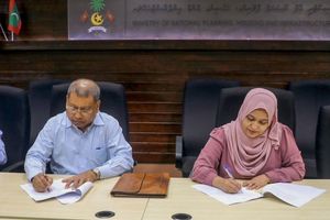 އަލަށް އަޅާ ހަ އެއާޕޯޓަށް ފައިސާ ހޯދުން ދިވެހި ކުންފުންޏަކަށް