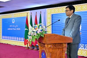 "ރައްޔިތުންގެ ބާރު ކަށަވަރު ކުރުމުގައި ފަނޑިޔާރުން ތިބެންޖެހޭ"