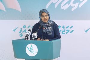 ކުއްލިއަކަށް ބޭއްވި ޖަލްސާއަކާ ބަލާފައި މީހުން މަދެއް ނޫން: ހީނާ