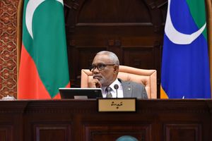 ނޫސްވެރިންނާ ބައްދަލުނުކުރައްވާ އަބްދުއްރަހީމް ވަޑައިގަތީ ގެއަށް