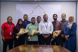މޯލްޑިވިއަނުން ހައްޖަށް ތިން މުވައްޒަފުން ފޮނުވަނީ 