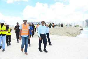 އެޗްޑީސީން މީޑިއާތަކުގެ މެދުގައި ތަފާތުކުރަނީ