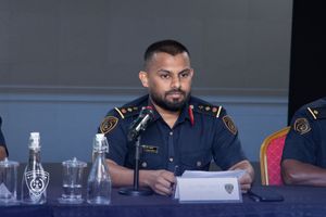 ޝަމްއާން ބަންދުކުރަން ކުރި އަމުރު ހައި ކޯޓުން ދަމަހައްޓައިފި 