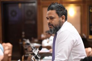 މައްސަަލައަކީ ލިބެންހުރި ފައިސާ ނުހޯދާ ޓެކްސް ބޮޑުކުރުން: ޝިޔާމް