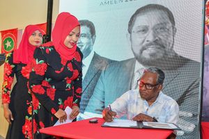 ވަހީދު ވިދާޅުވަނީ ޕީޕީއެމް މެމްބަރުން މަގުމަތިވެއްޖެ ކަމަށް