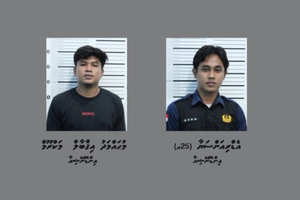 ތުހުމަތުކުރެވޭ މީހުންނާ މަސްތުވާތަކެއްޗާ ގުޅުވާލެވޭ ހެކި ނުހޯދުމުން ޑްރަގް އެތެރެކުރަން އުޅުނު ދެ މީހަކު ދޫވެއްޖެ