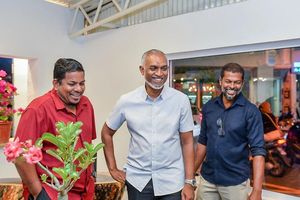 ހުލާސާކޮށް އިއްޔެ:މުއިއްޒުގެ އެގްރީމެންޓުތަކުގެ މައްސަލަ ޕޮލިހަށް