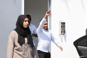 މަހްލޫފްއެކޭ އެއްގޮތަށް ޔާމީންގެ ދައުވާތައް ނަގަން ގޮވާލައިފި