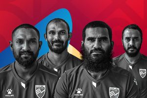 ތަޖުރިބާކާރު ހަތަރު ކުޅުންތެރިން އެނބުރި ސާފް ސްކޮޑަށް  