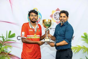 ކެރަމް ގައުމީ ޗެމްޕިއަންކަން ޖެހިޖެހިގެން ތިން ވަނަ ފަހަރަށް އަޒްމީނަށް