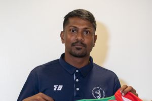 ރާއްޖޭގެ ކްރިކެޓު ތަރި ހަސަން އޮސްޓްރޭލިއާ ޓީމަކާ ގުޅިއްޖެ