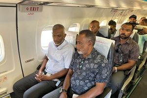 މުއިއްޒުގެ ދަތުރުތައް ފަށައިފި، ޝެޑިއުލްގައި ހުރިހާ ރަށެއް ނެތް!