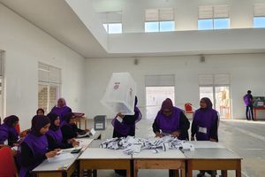 Presidential election: vote counting underway
