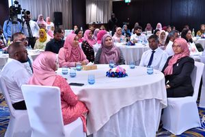 ބްރެސްޓް ކެންސަރު އެވެއާނެސް ސިމްޕޯސިއަމް އިފުތިތާހުކޮށްފި