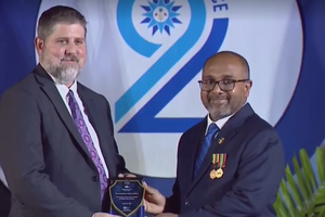 Police presents gold plaque to US agencies and embassy