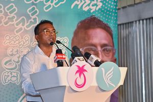 ބޮޗޭ ވިދާޅުވަނީ މިނިވަން މީޑިއާ ނެތިކޮށްލަން ވޯޓު ދެއްވާނެ ކަމަށް