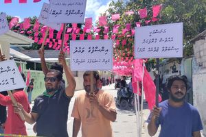Meedhoo youth appeals to president for justice for Anas