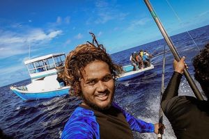 ސަފާރީއެއް ސަލާމަތްކުރަން އުޅެނިކޮށް ސާޖިންގެ ފައި ބިނދިއްޖެ